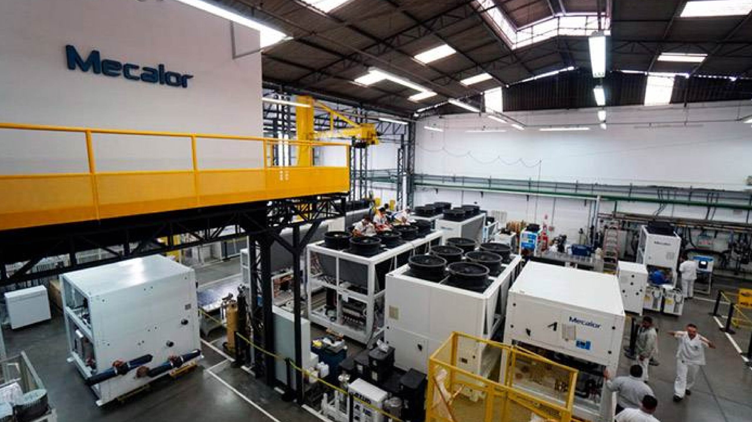 ¿Por qué elegir Mecalor? La mejor solución en chillers industriales