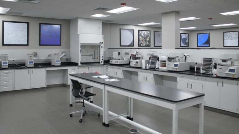 Preparación Metalográfica: 4 pasos para resultados confiables en tu laboratorio